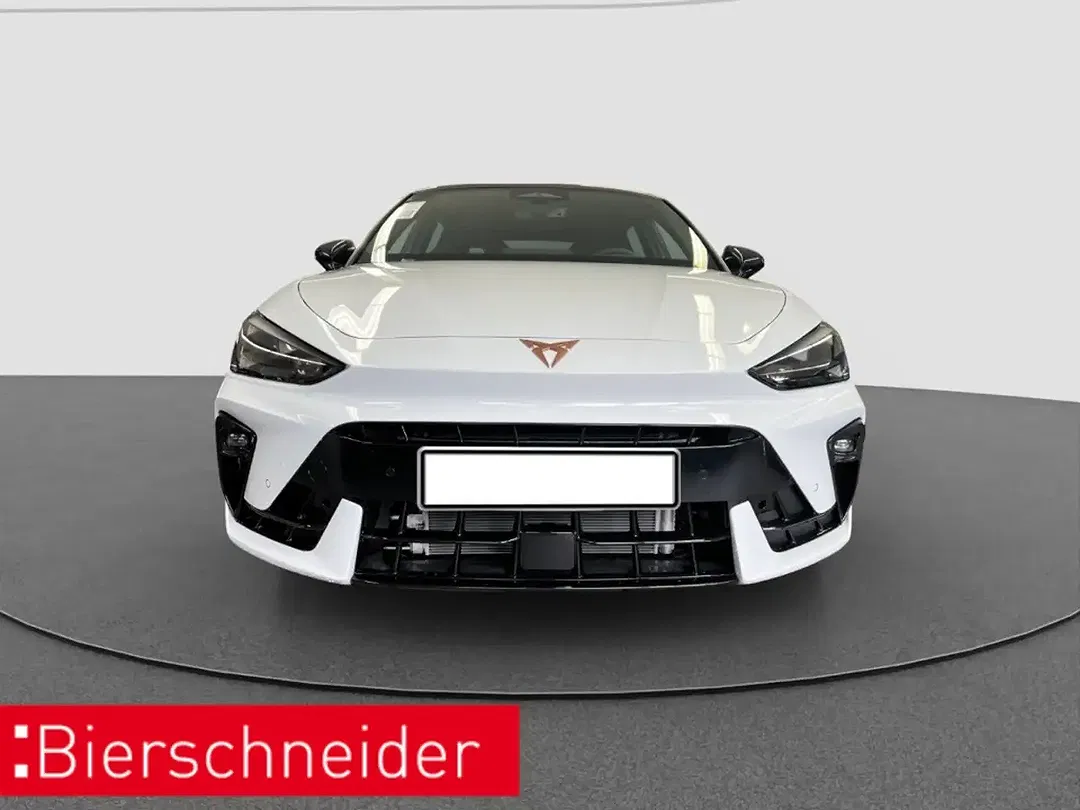 CUPRA Leon - Thumbnail 3
