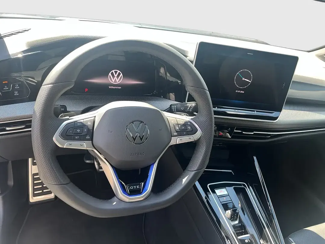 Volkswagen Golf GTE - Thumbnail 12