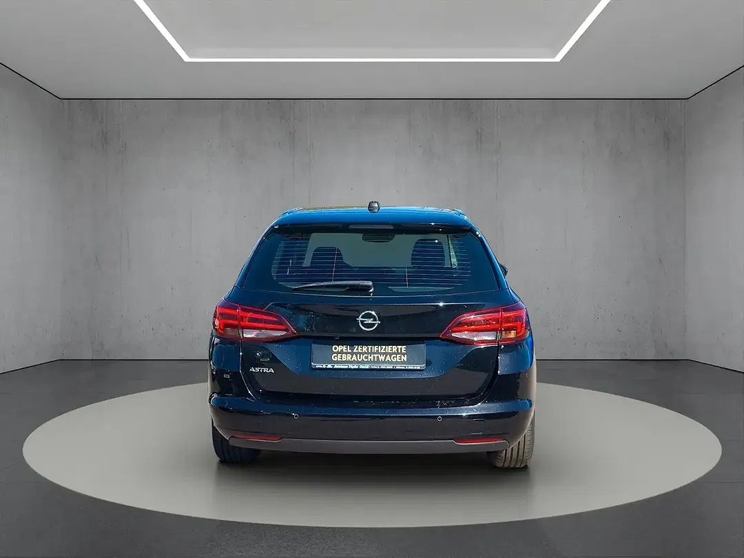 Opel Astra - foto 2