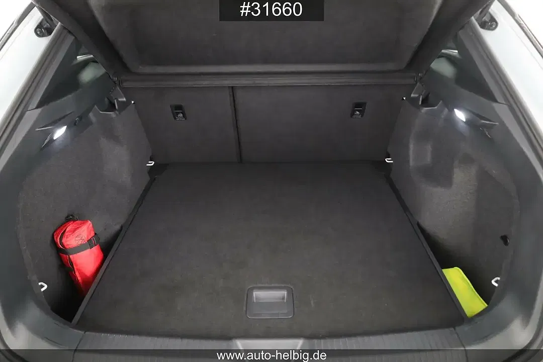Volkswagen ID.4 Pro Performance - foto 14