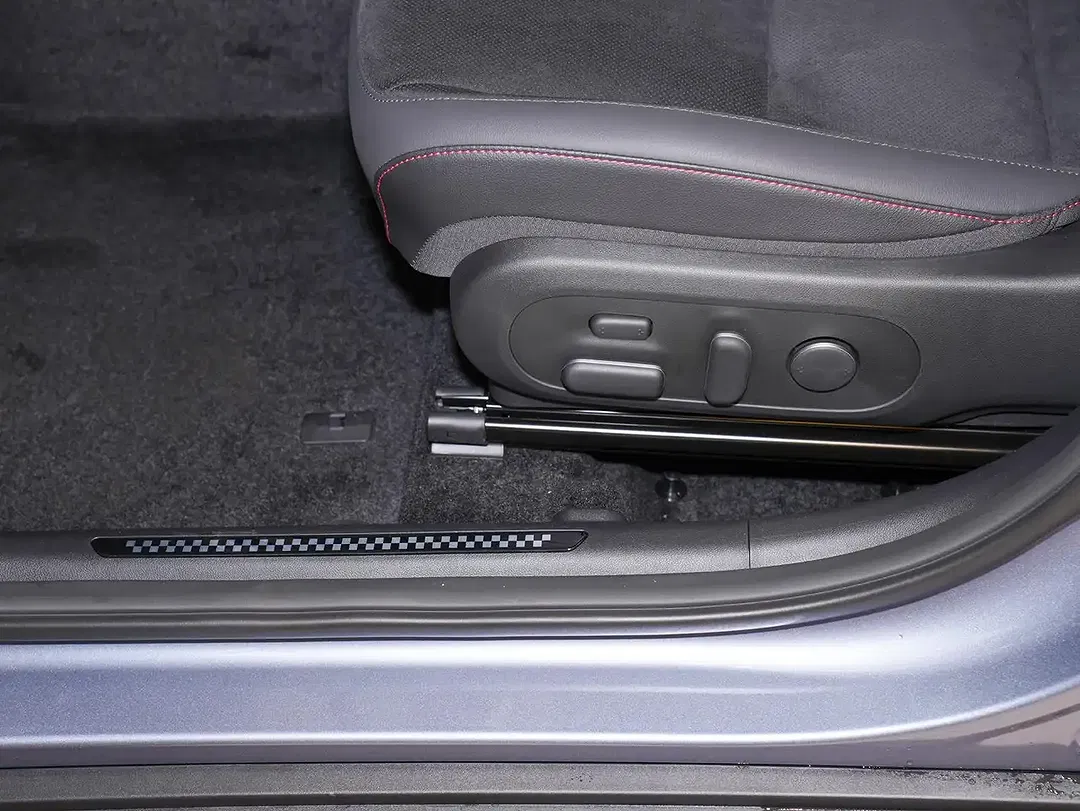 Hyundai KONA - Thumbnail 13