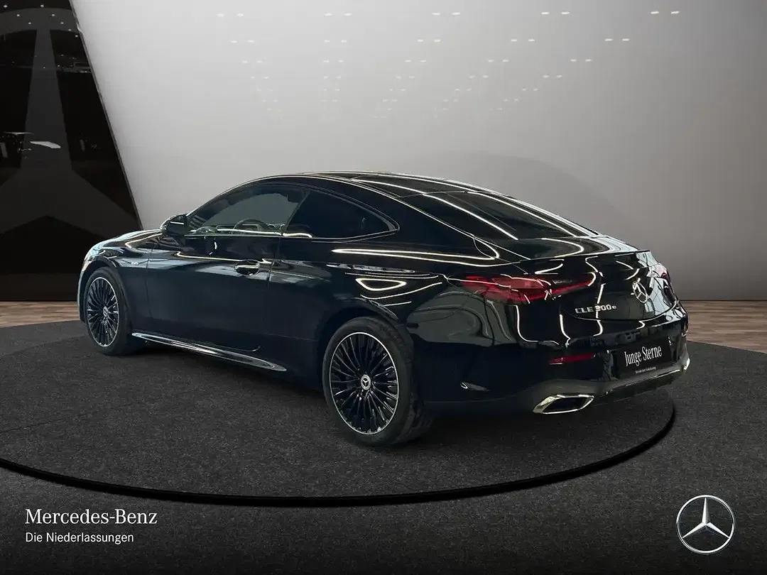 Mercedes-Benz CLE 300 - Thumbnail 9