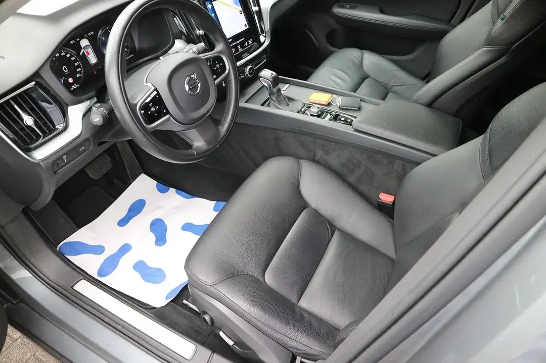 Volvo V60 - Thumbnail 6