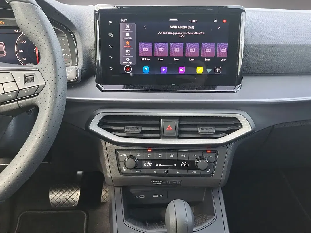 SEAT Ibiza - Thumbnail 13