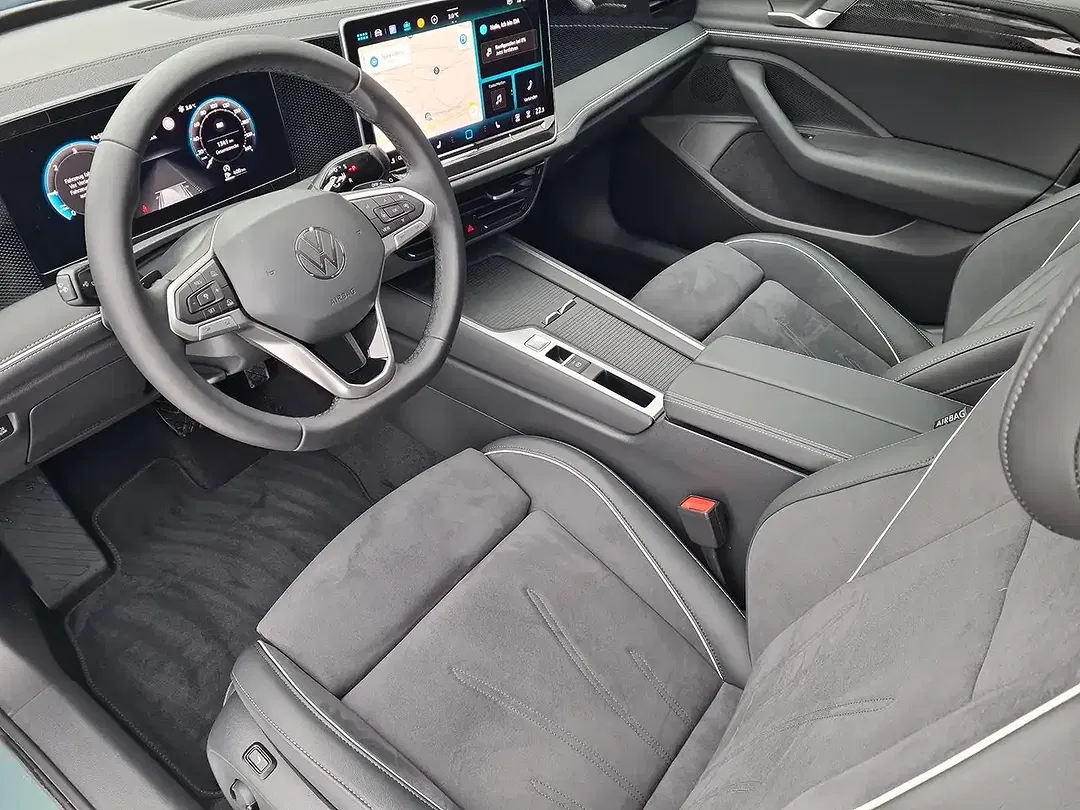 Volkswagen Passat Variant - Thumbnail 10