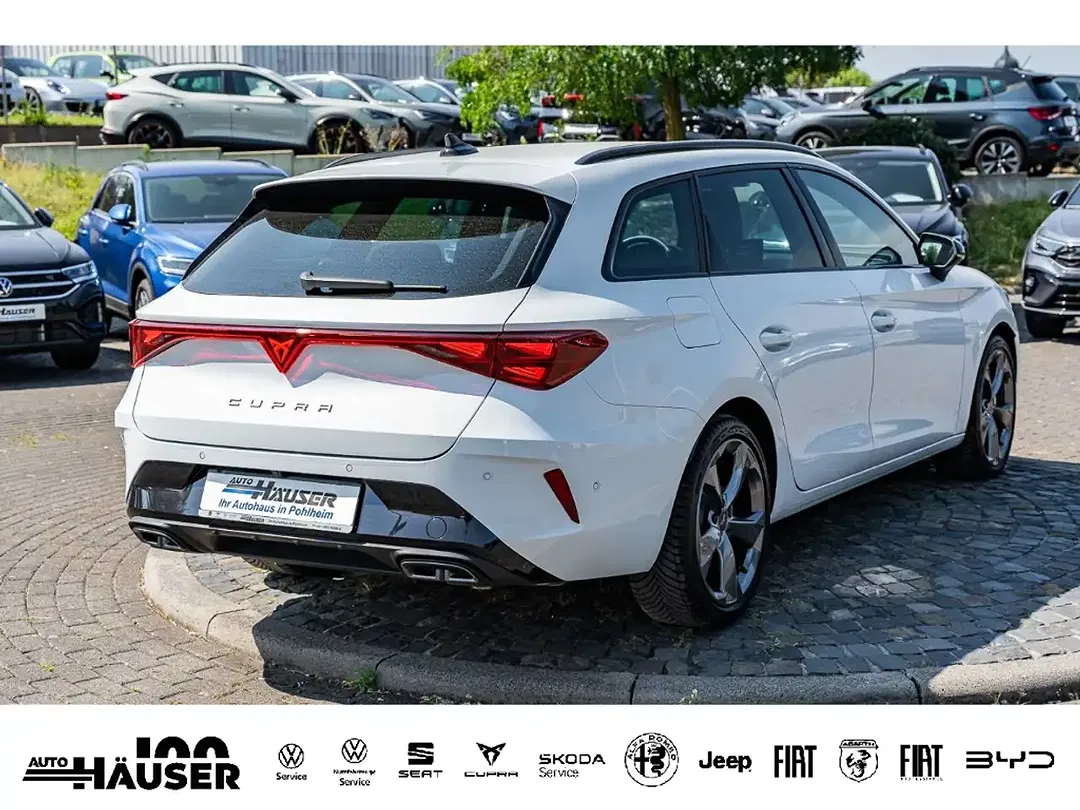 CUPRA Leon - Thumbnail 3