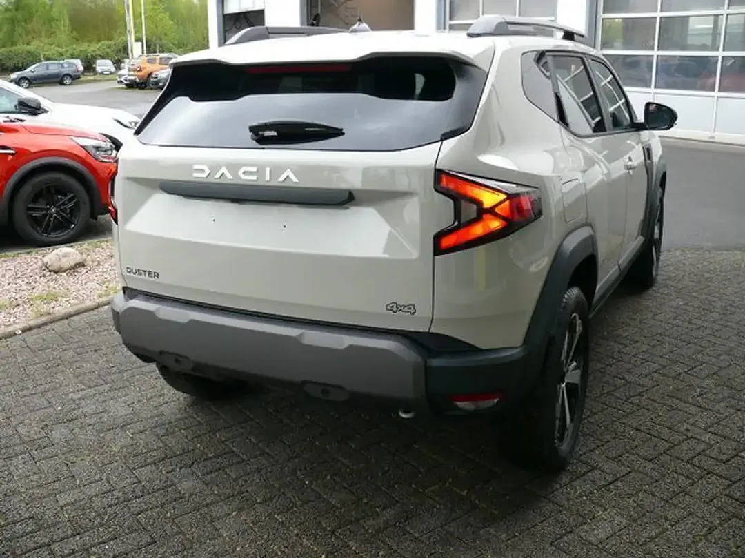 Dacia Duster - Thumbnail 10