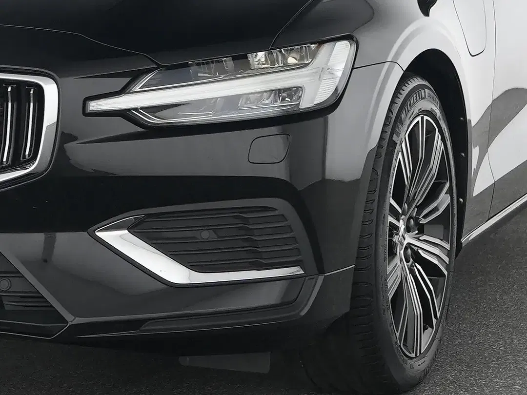 Volvo V60 - Thumbnail 9