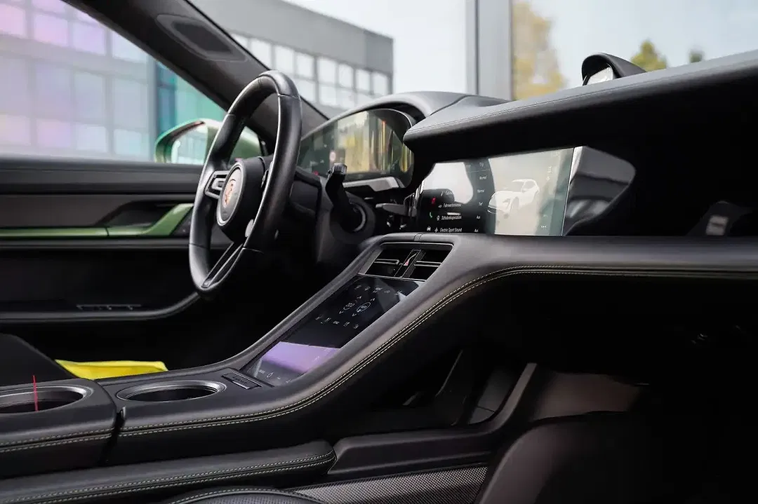 Porsche Taycan Cross Turismo Turbo S - foto 15