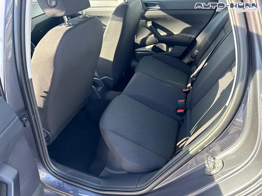 Volkswagen Polo - Thumbnail 8