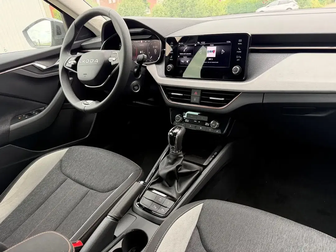 Skoda Kamiq - Thumbnail 13