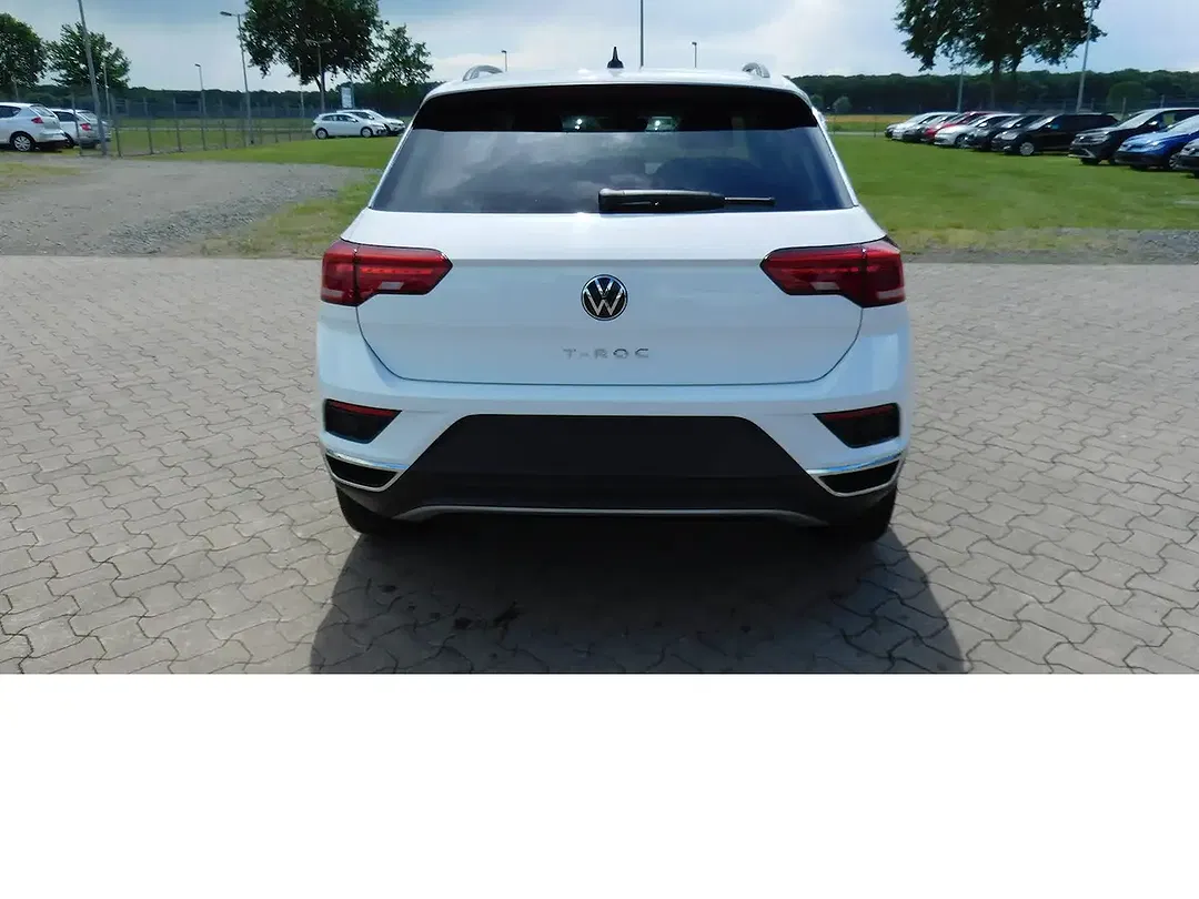 Volkswagen T-Roc - Thumbnail 4