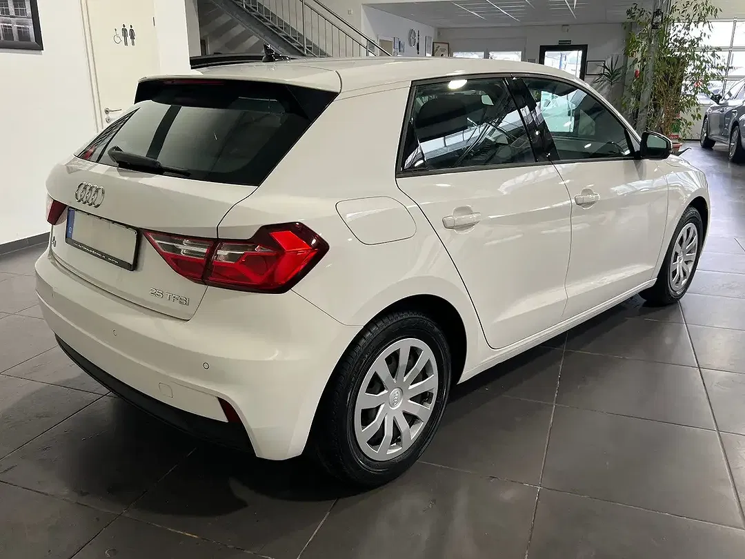 Audi A1 - Thumbnail 6