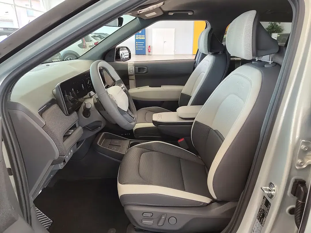 Kia EV3 - Thumbnail 8
