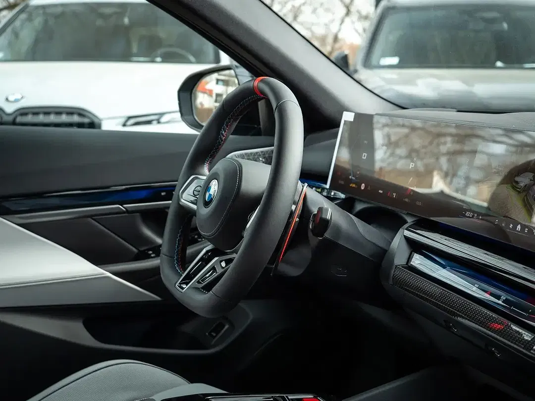 BMW M5 Plus - foto 15