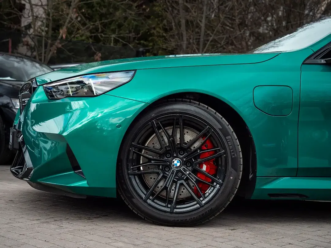 BMW M5 - Thumbnail 9