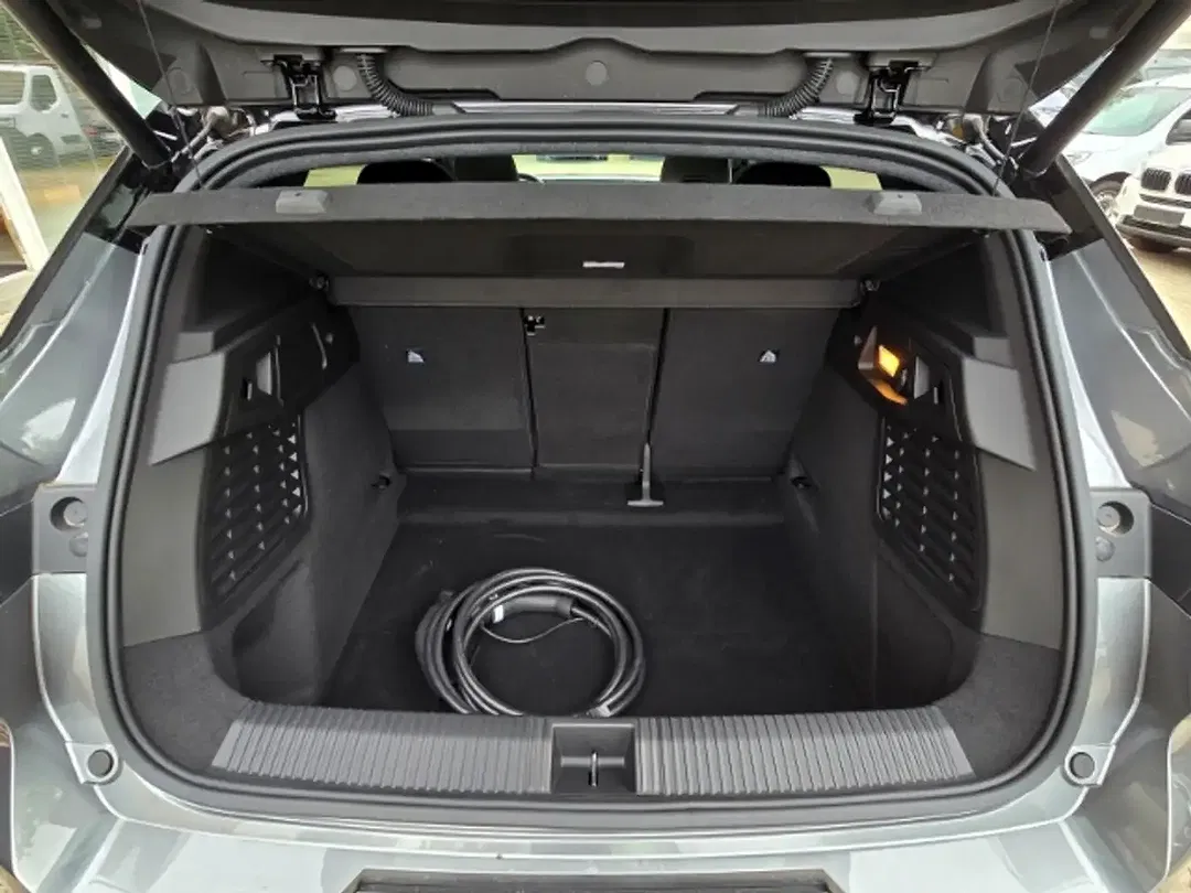 Renault Scenic - Thumbnail 17