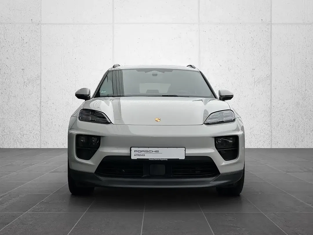 Porsche Macan - Thumbnail 4