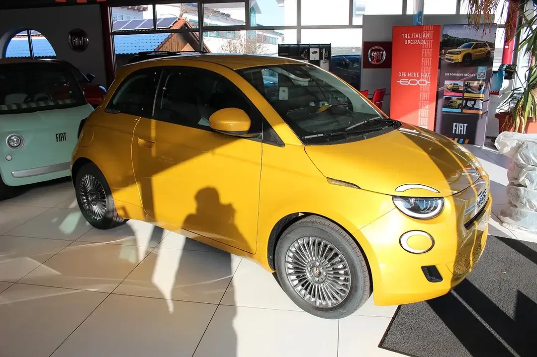 Fiat 500 - Thumbnail 1