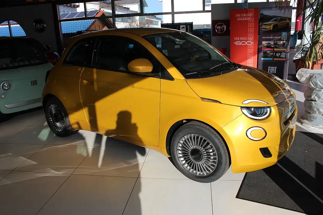 Fiat 500 - Thumbnail 4