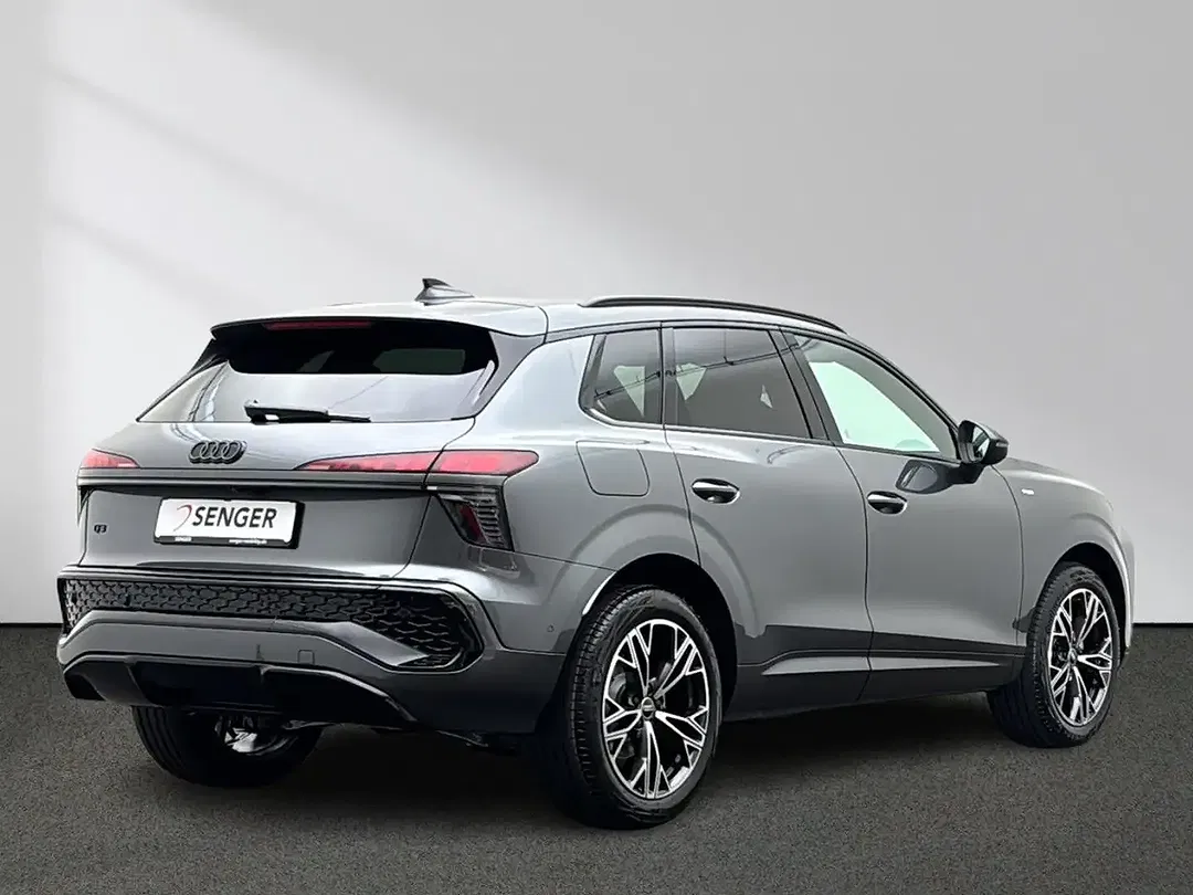 Audi Q3 TFSI MHEV S tronic S line - foto 2