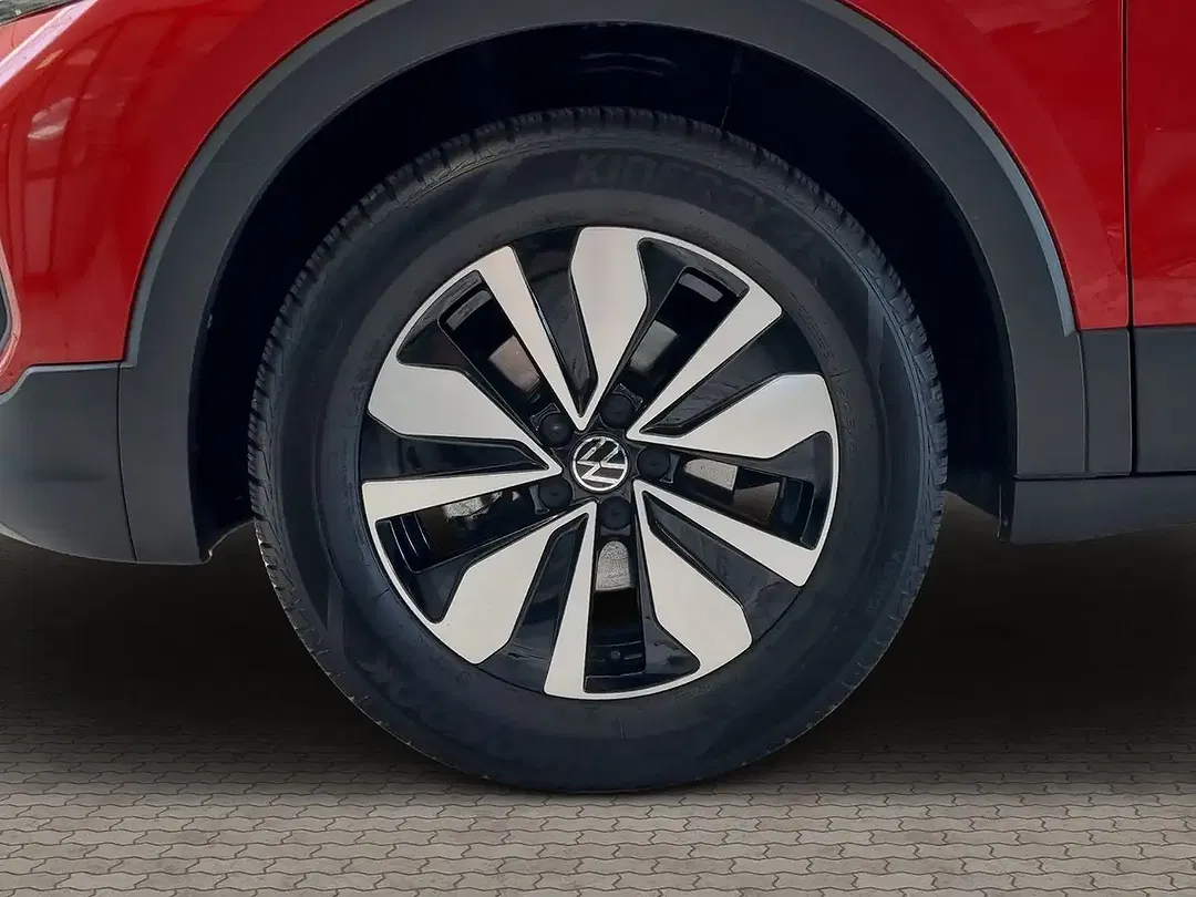 Volkswagen T-Cross - Thumbnail 3