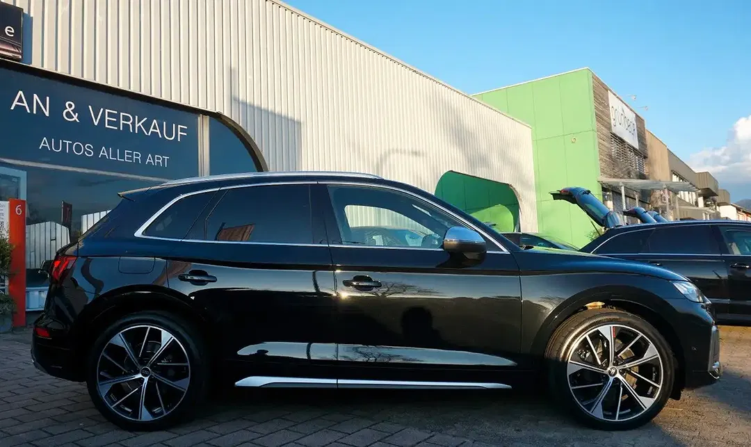 Audi SQ5 - Thumbnail 6