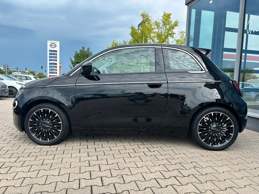 Fiat 500e - Thumbnail 5