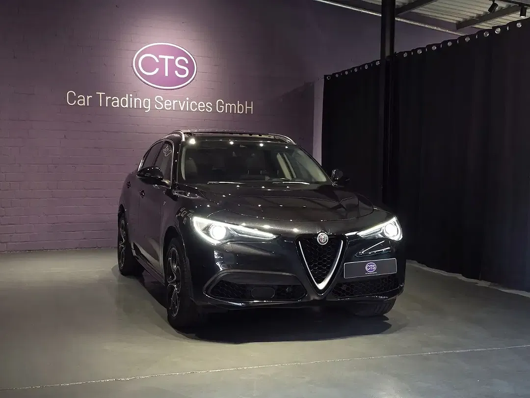 Alfa Romeo Stelvio Q4 Lusso Ti - foto 2