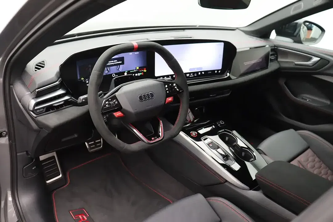 Audi RS5 - Thumbnail 9