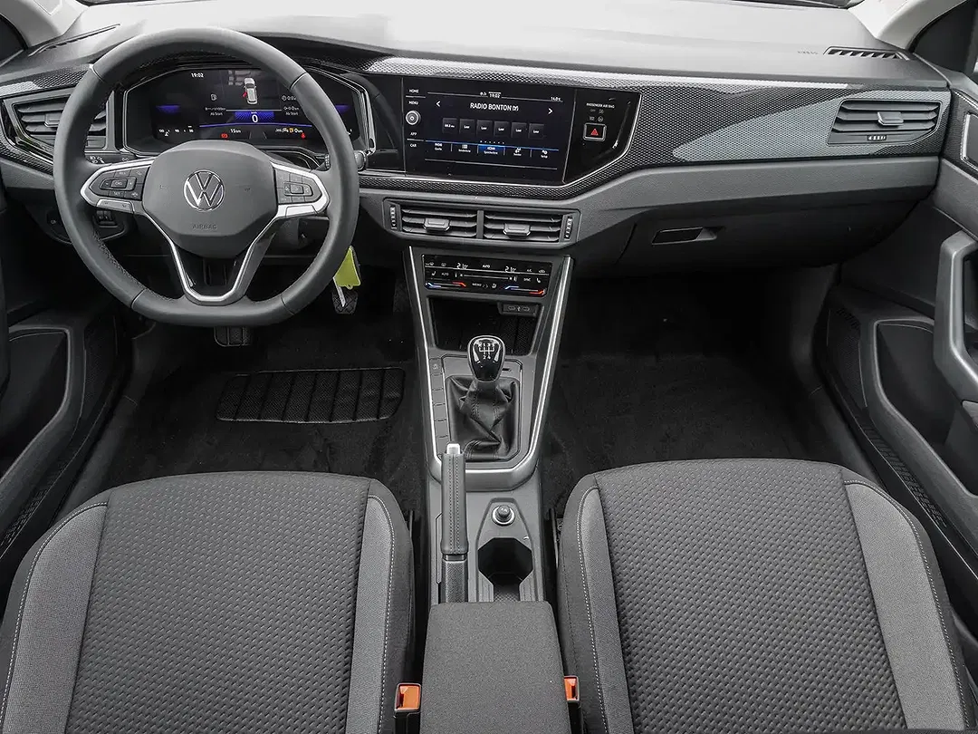 Volkswagen Polo - Thumbnail 9