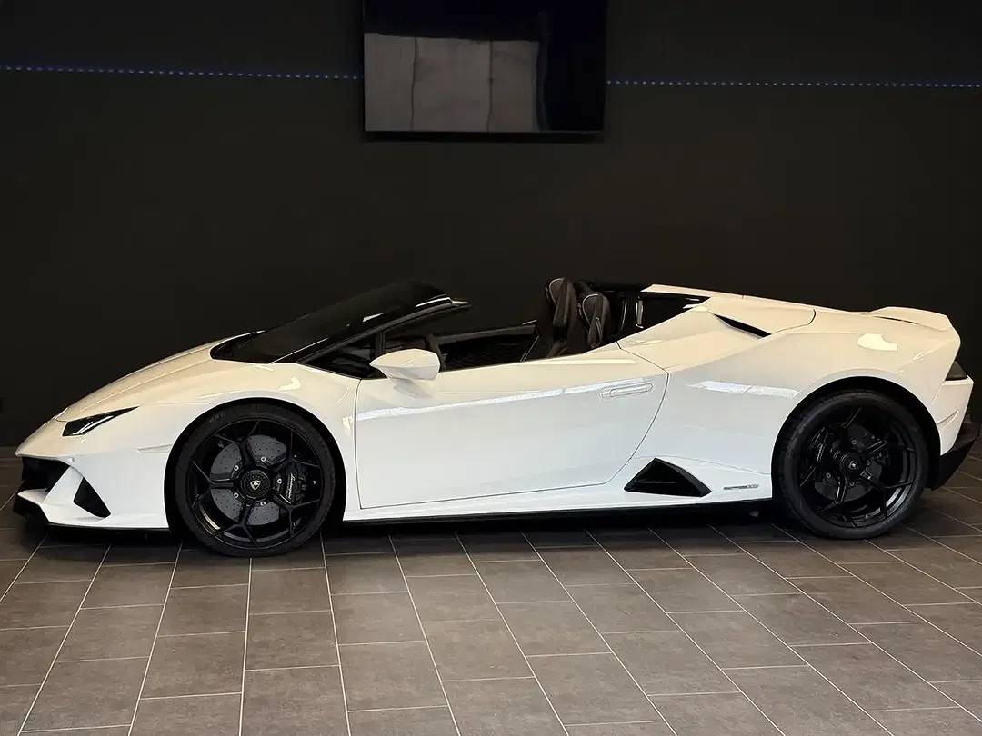 Lamborghini Huracán - Thumbnail 2
