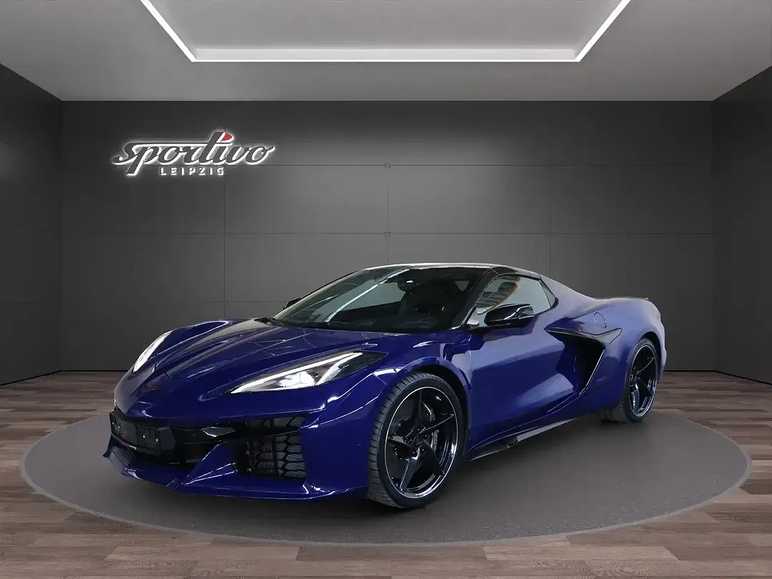 Corvette C8 - Thumbnail 2