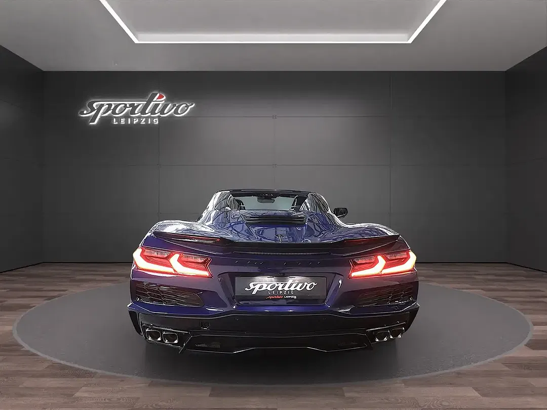 Corvette C8 - Thumbnail 5