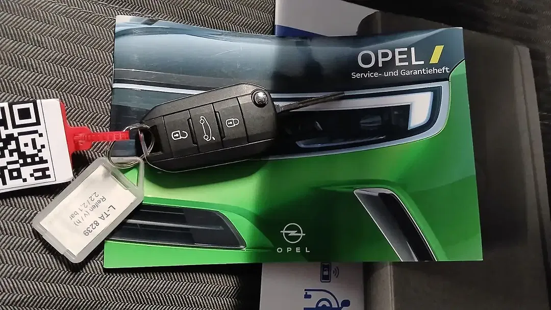 Opel Corsa - Thumbnail 8