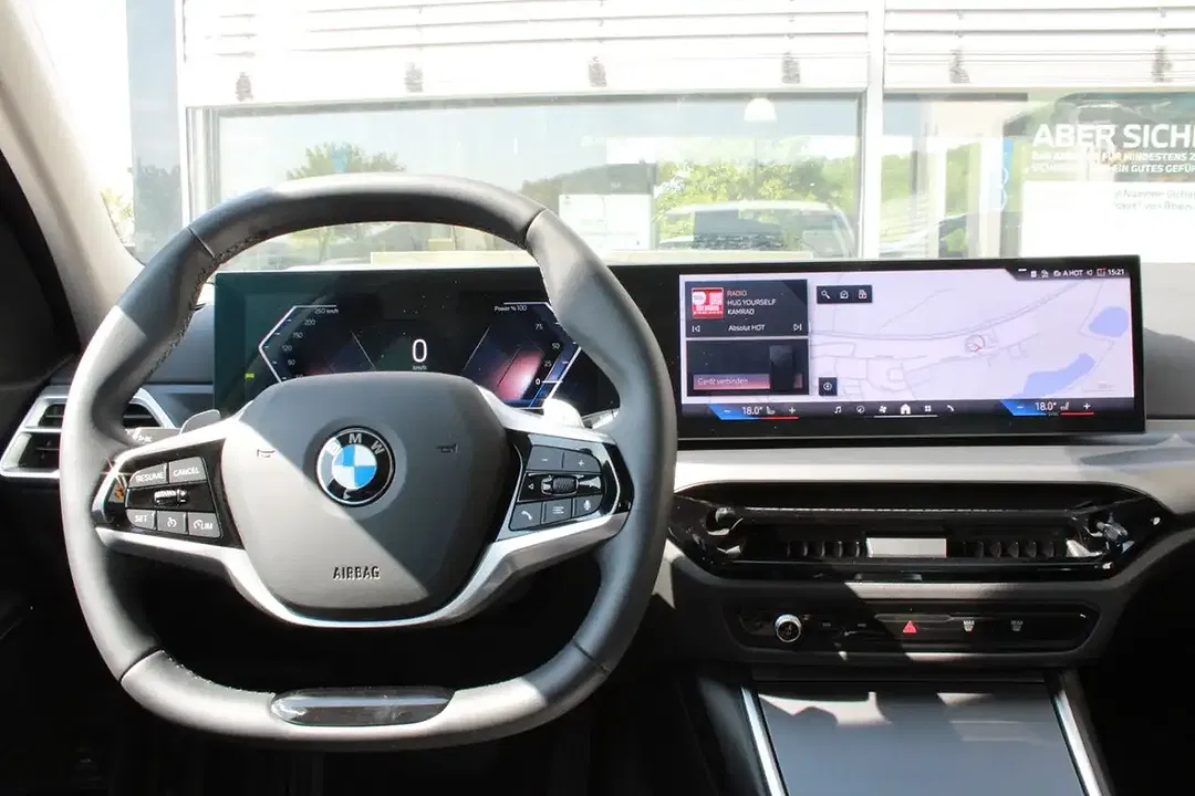 BMW 318 - Thumbnail 7