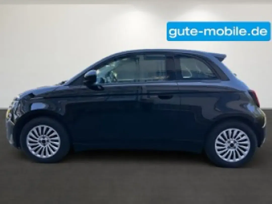 Fiat 500e - Thumbnail 2