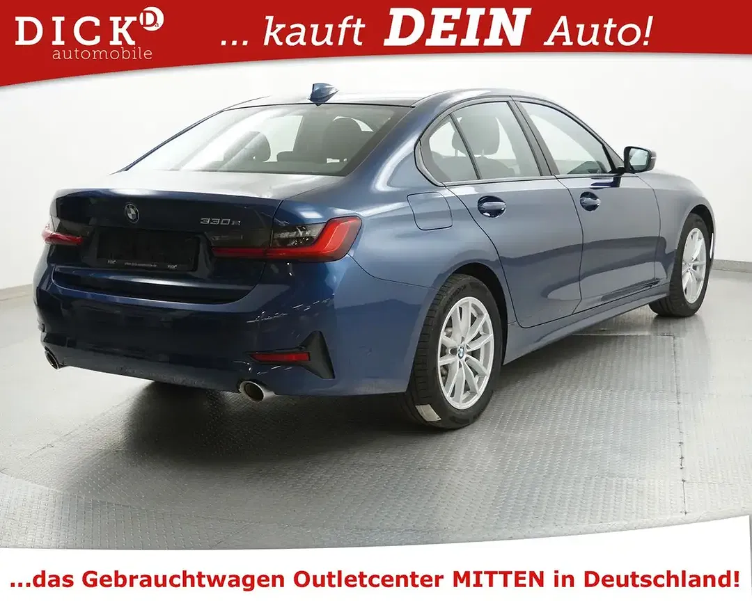 BMW 330 - Thumbnail 4