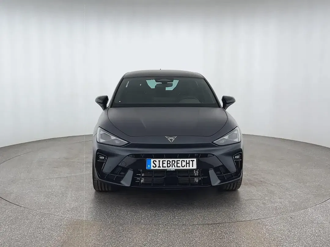 CUPRA Leon - Thumbnail 2