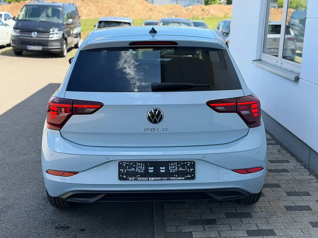 Volkswagen Polo - Thumbnail 5
