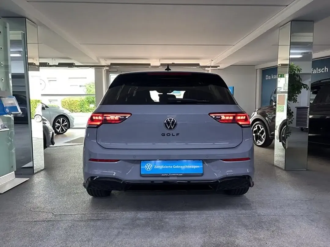 Volkswagen Golf - Thumbnail 5