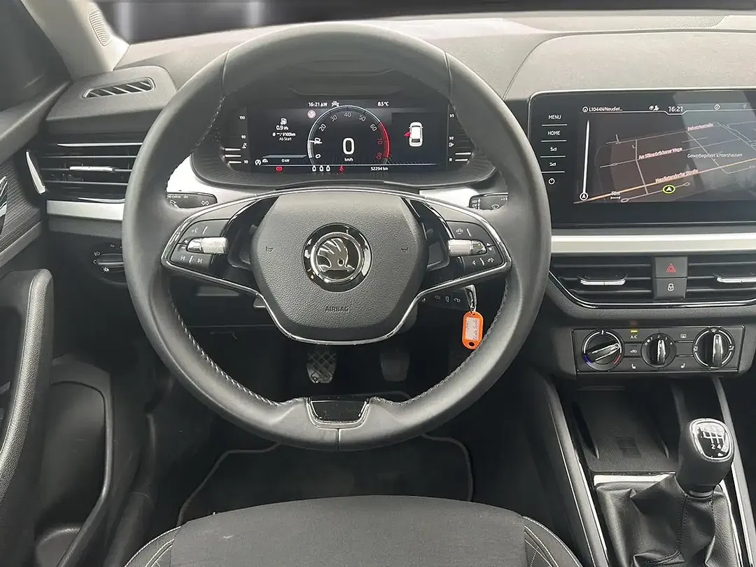 Skoda Scala - Thumbnail 10