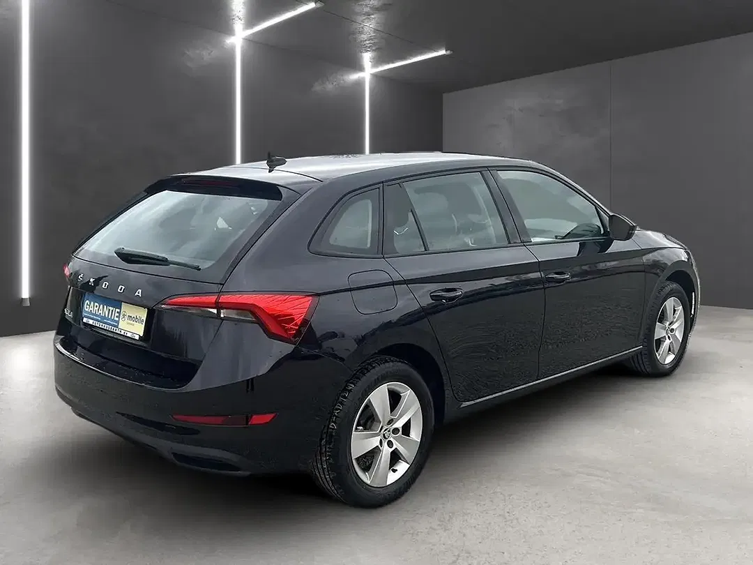 Skoda Scala - Thumbnail 4