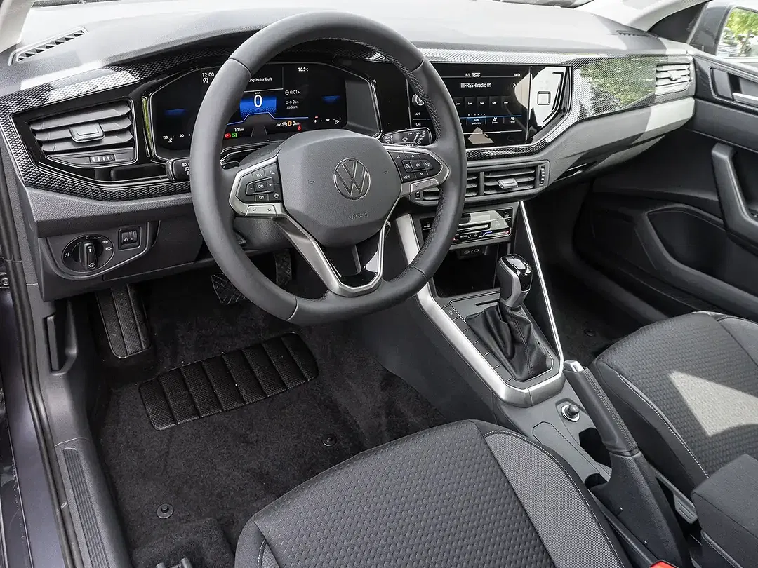 Volkswagen Polo - Thumbnail 8