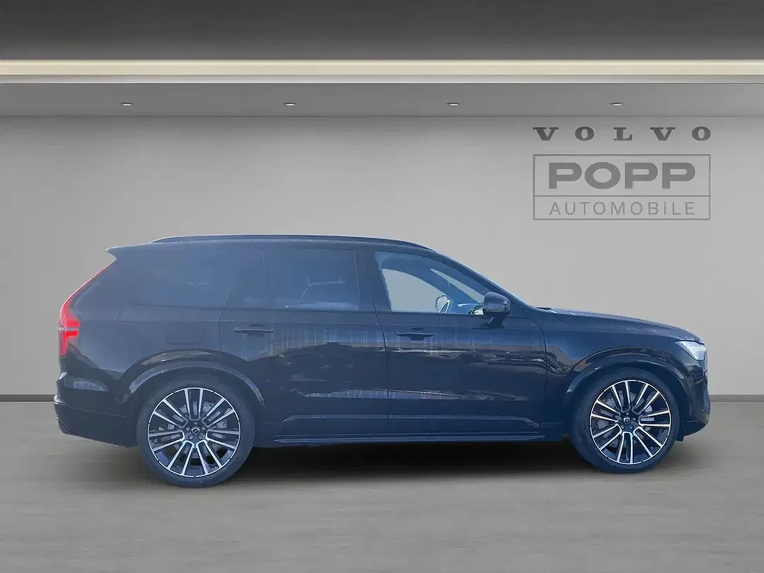 Volvo XC90 - Thumbnail 6