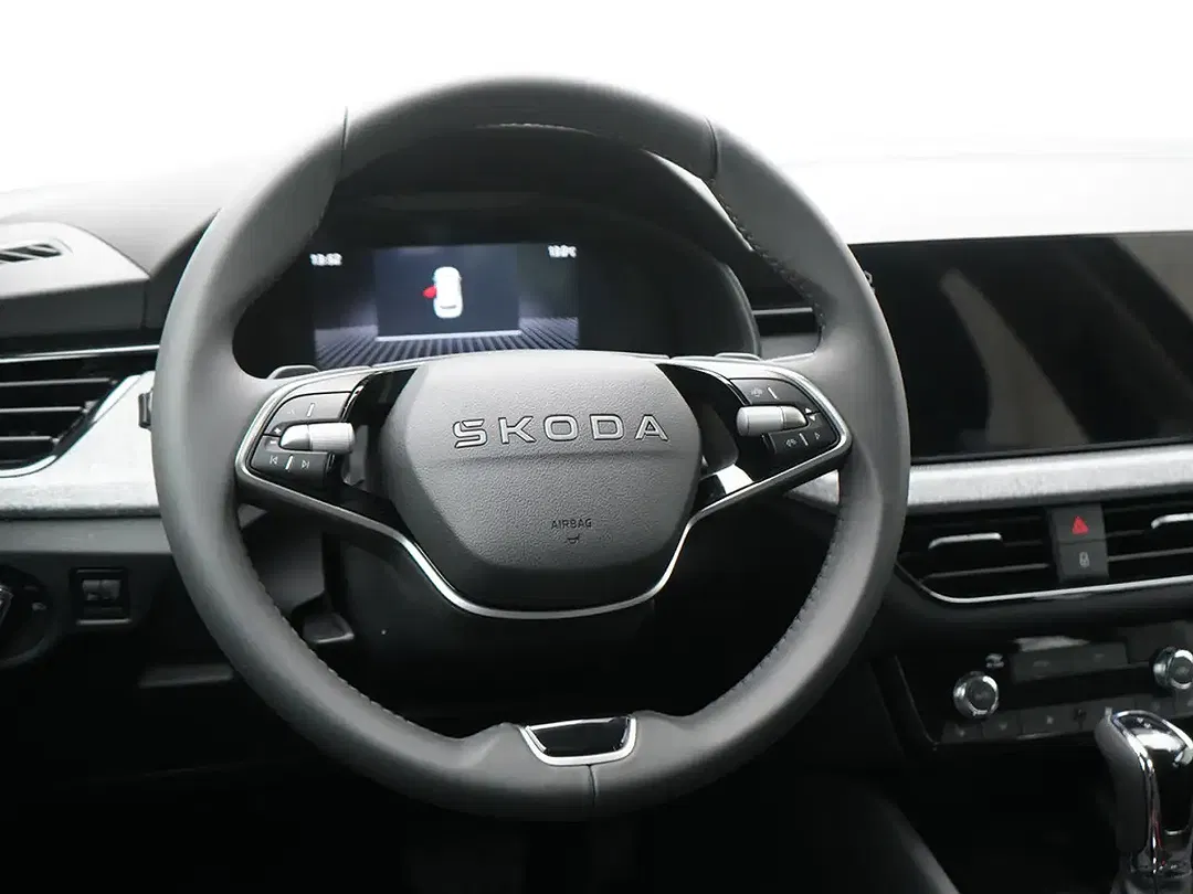 Skoda Kamiq - Thumbnail 4