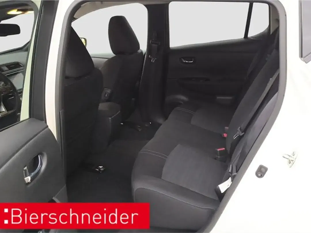 Nissan Leaf - Thumbnail 12