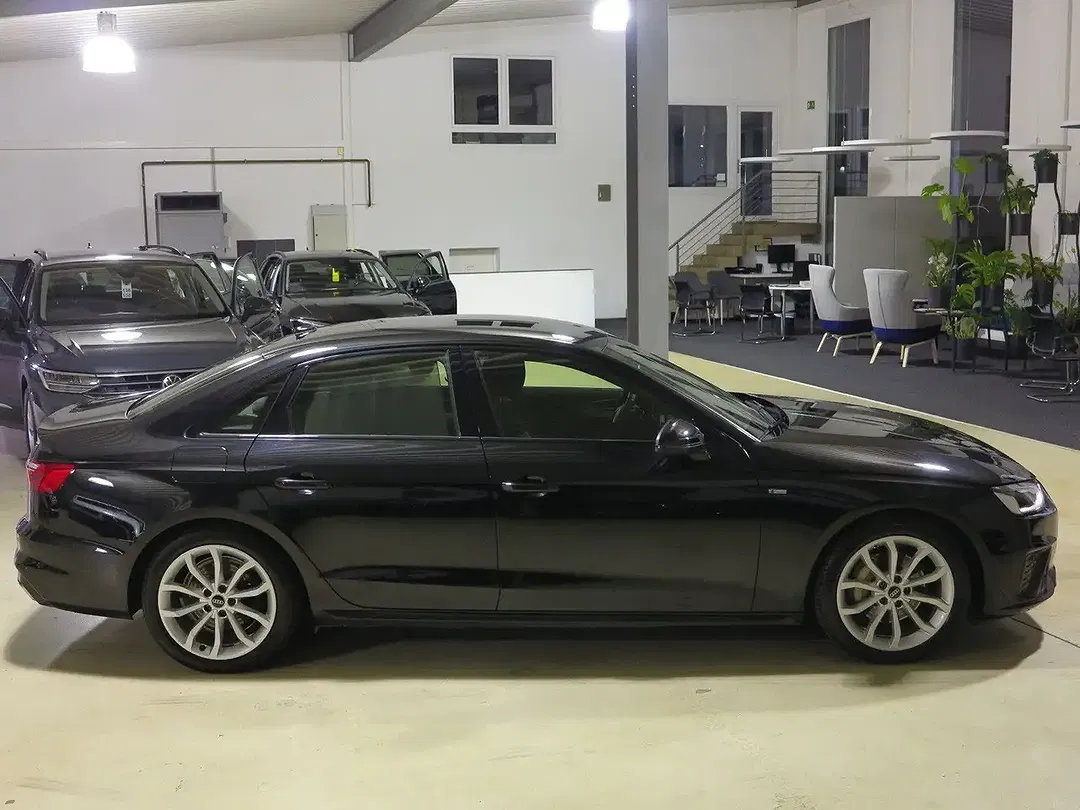 Audi A4 - Thumbnail 13