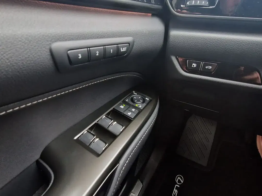 Lexus NX 350h Business Line - foto 15