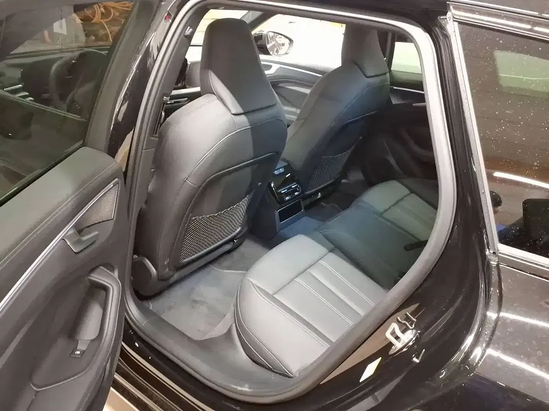 Audi A6 - Thumbnail 5